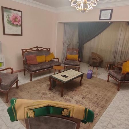 شقة مكرم عبيد للعائلات B 20 ไคโร ภายนอก รูปภาพ